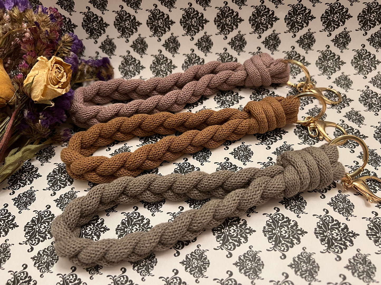 Macrame Keychain - Macrame Wristlet - Stocking Stuffer - Braided Key Fob - Lobster Claw Keychain - Gift for Mom - Boho Keychain