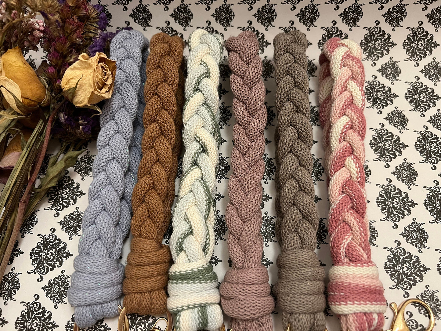 Macrame Keychain - Macrame Wristlet - Stocking Stuffer - Braided Key Fob - Lobster Claw Keychain - Gift for Mom - Boho Keychain