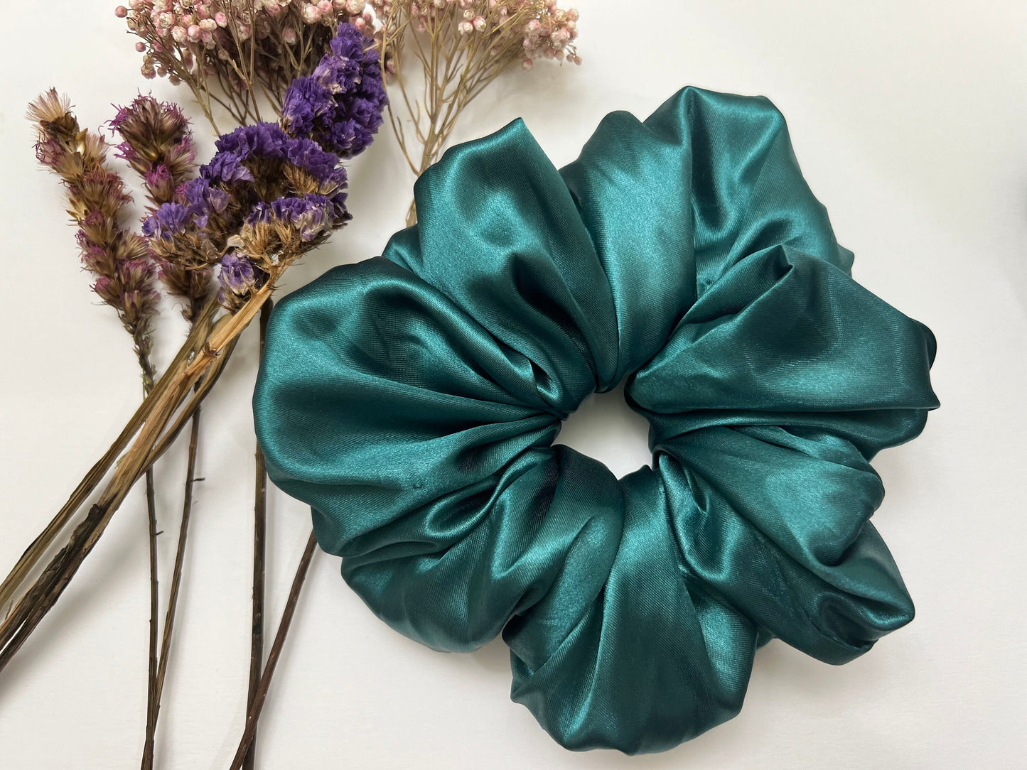 XXL Scrunchies,Hair ties, Hair accessories, Jumbo scrunchies, large/oversized scrunchie,Mother’s Day gifts, Christmas gifts, Birthday gifts.