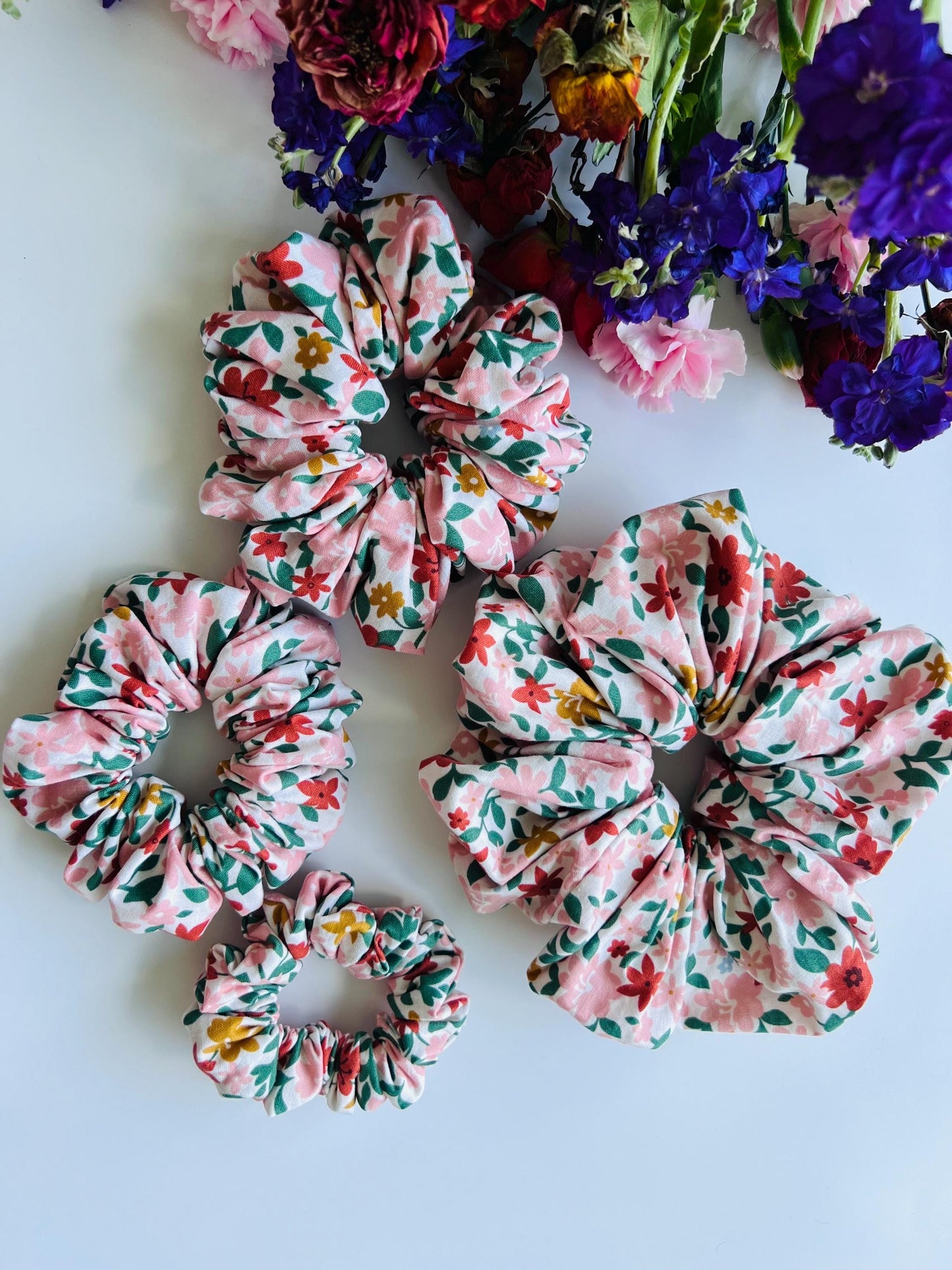 XXL Scrunchies,Hair ties, Hair accessories, Jumbo scrunchies, large/oversized scrunchie,Mother’s Day gifts, Christmas gifts, Birthday gifts.
