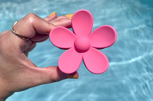 Flower hair claw clips.
