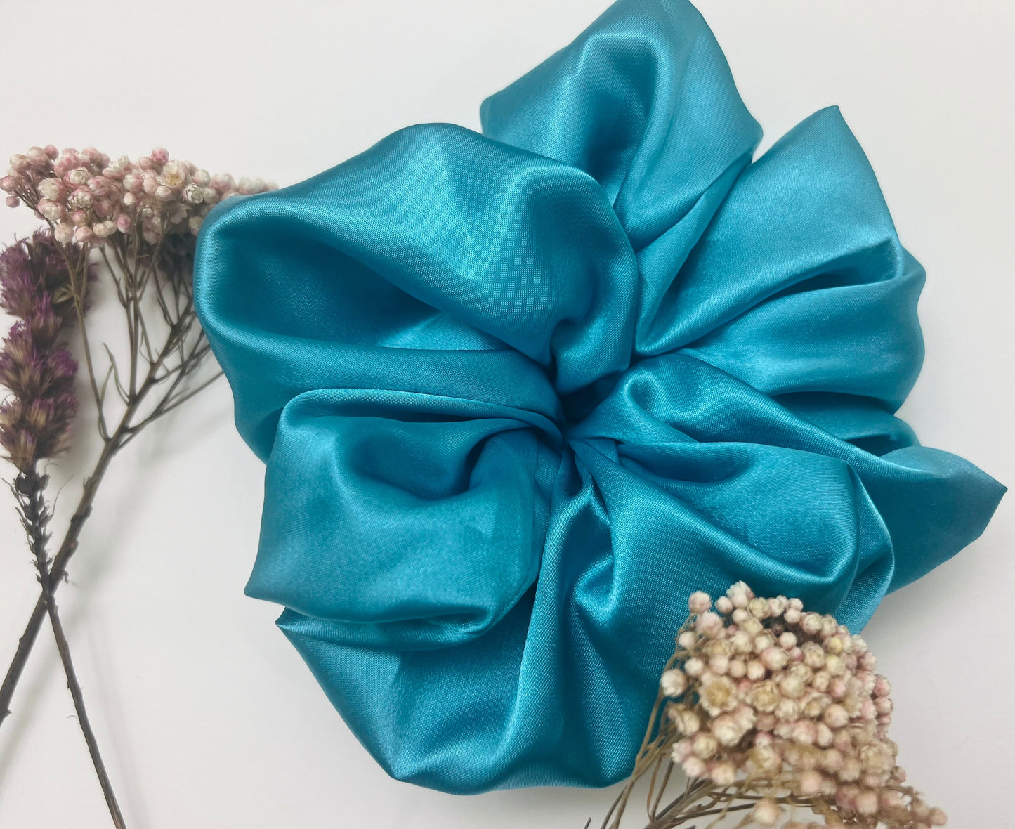 XXL Scrunchies,Hair ties, Hair accessories, Jumbo scrunchies, large/oversized scrunchie,Mother’s Day gifts, Christmas gifts, Birthday gifts.