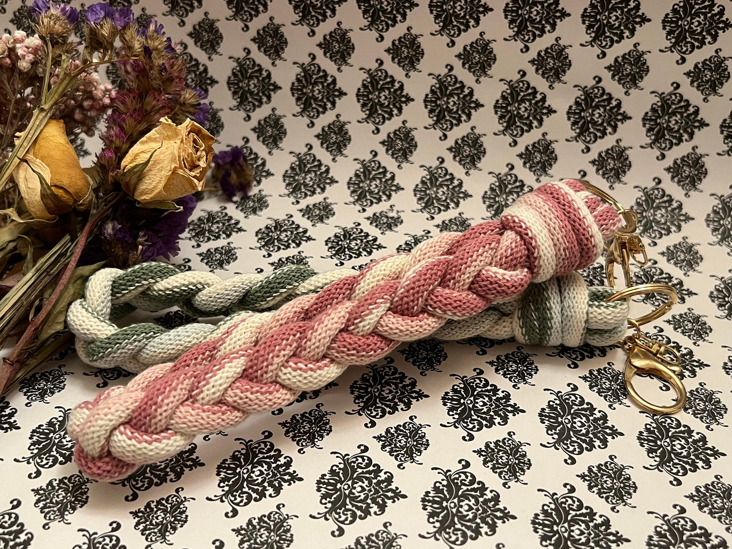 Macrame Keychain - Macrame Wristlet - Stocking Stuffer - Braided Key Fob - Lobster Claw Keychain - Gift for Mom - Boho Keychain